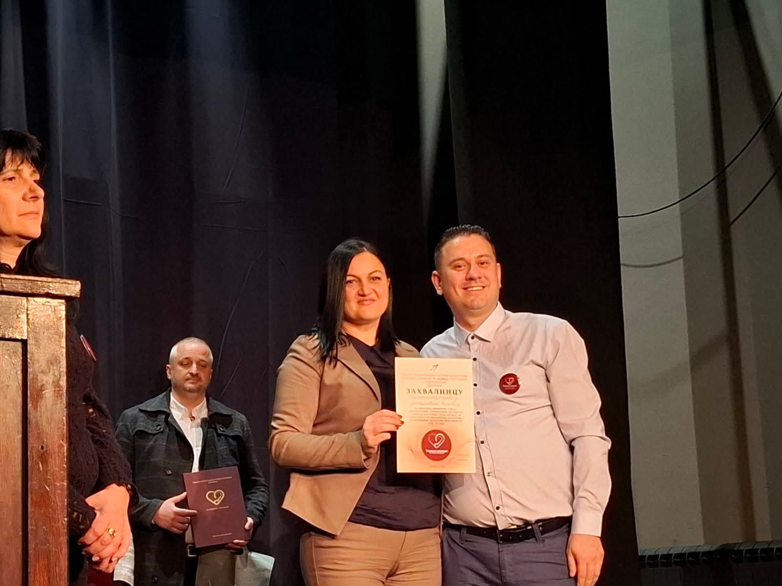 Градска организација глувих и наглувих Лесковац доделила захвалницу Националној служби за запошљавање