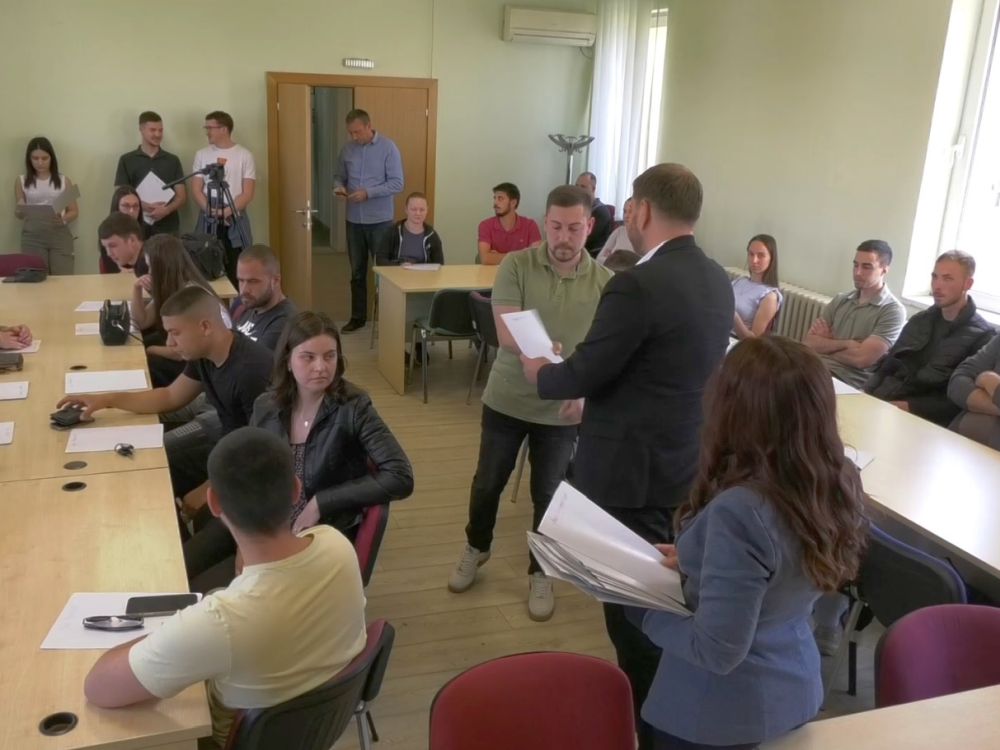 Младим Крушевљанима додељене одлуке за самозапошљавање